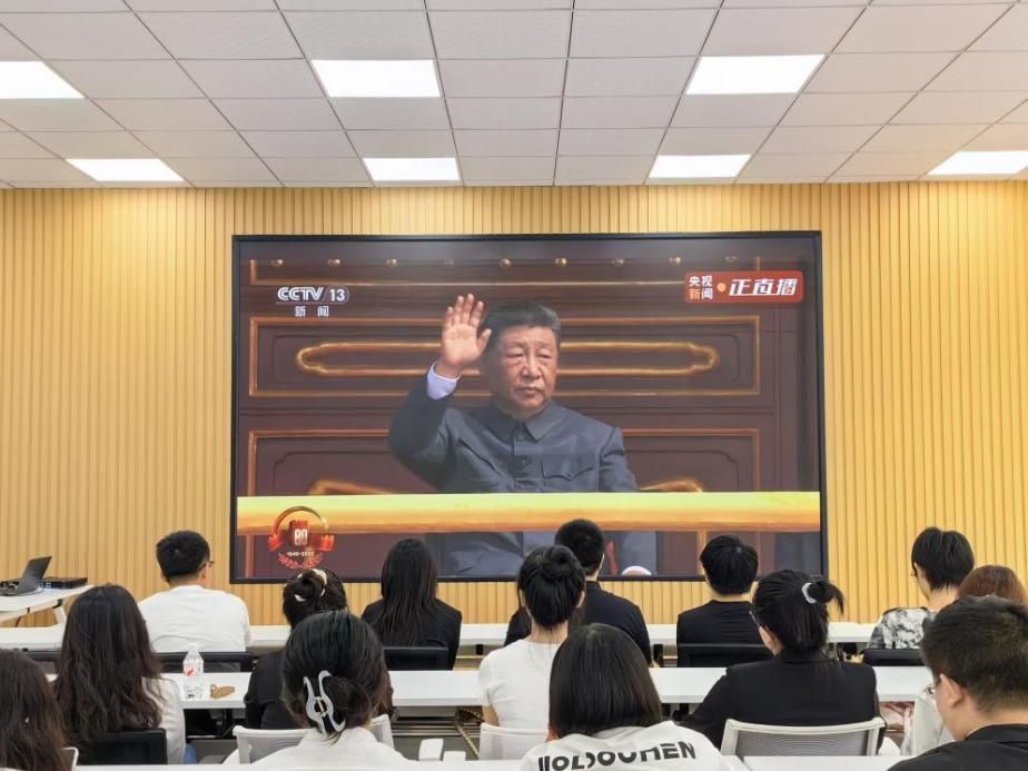 c1d2f14942757a1093a46994e9d2c6c0